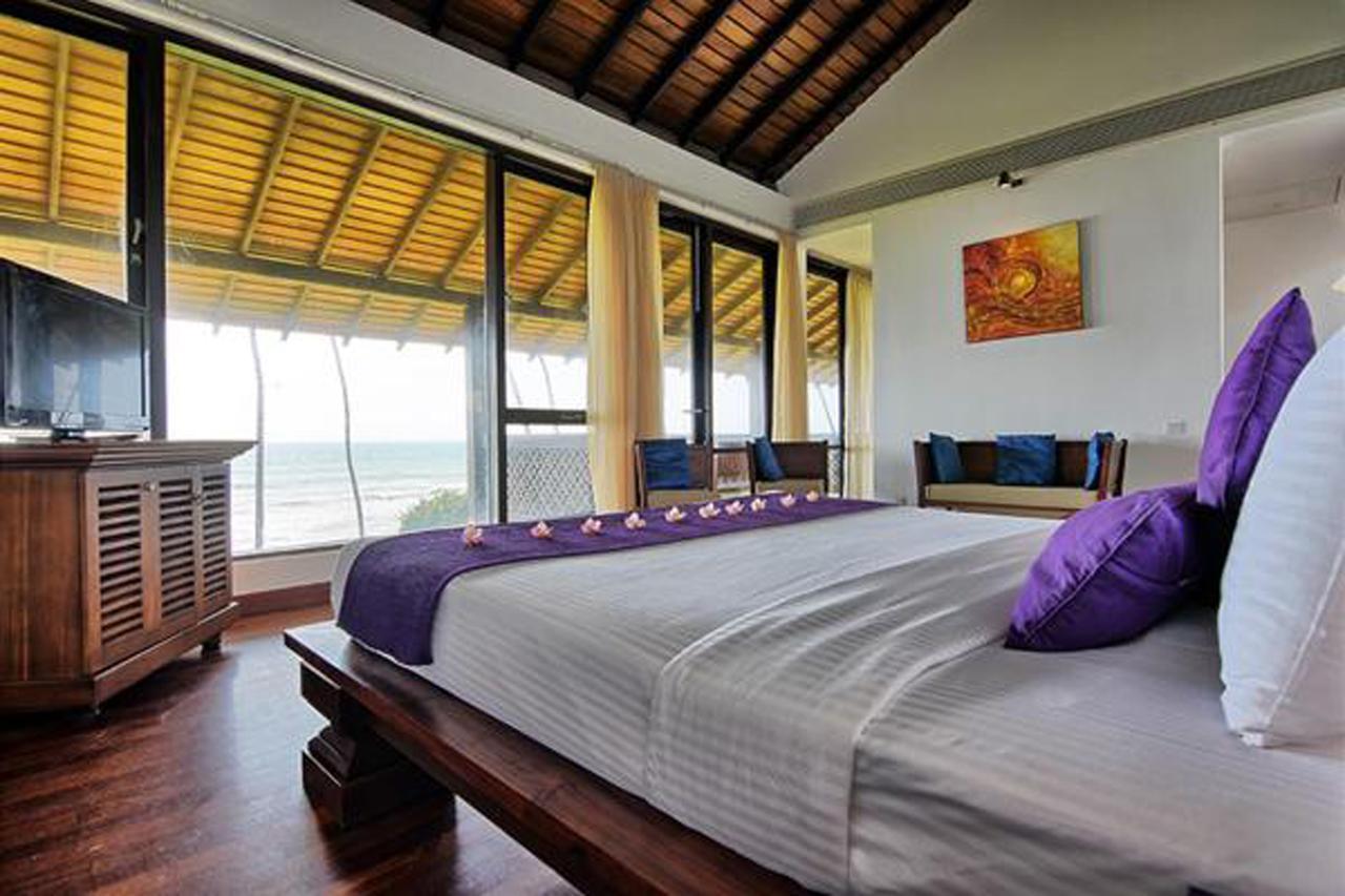 Grand Beach Wadduwa Buitenkant foto